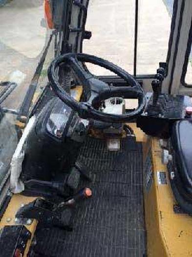 Used Forklift Truck, Caterpillar, DP70E (Used)