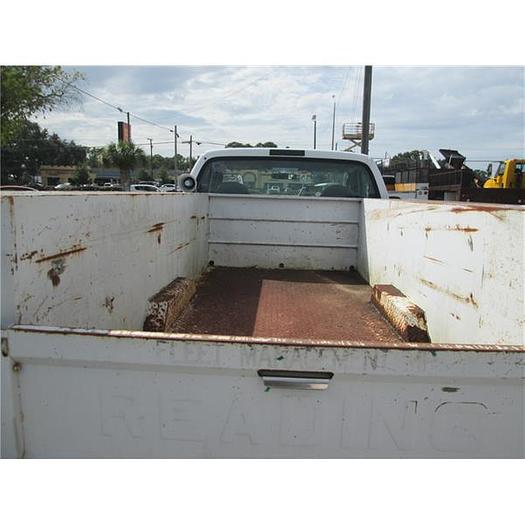 Used 2007 Ford F450 utility truck