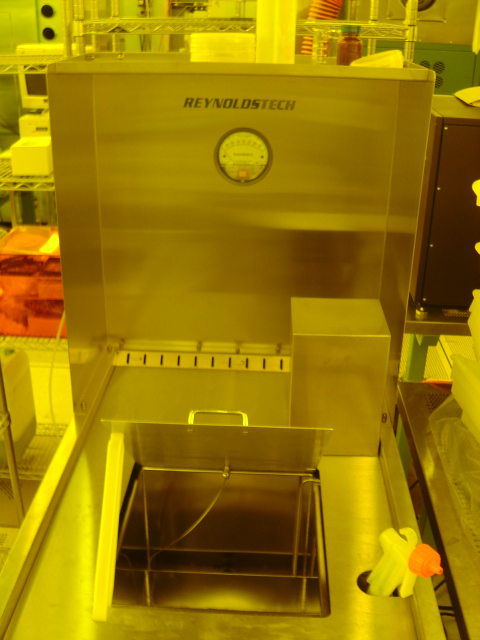 Used Reynoldstech  stainless Steel Porous Silicon Etch Wet Bench