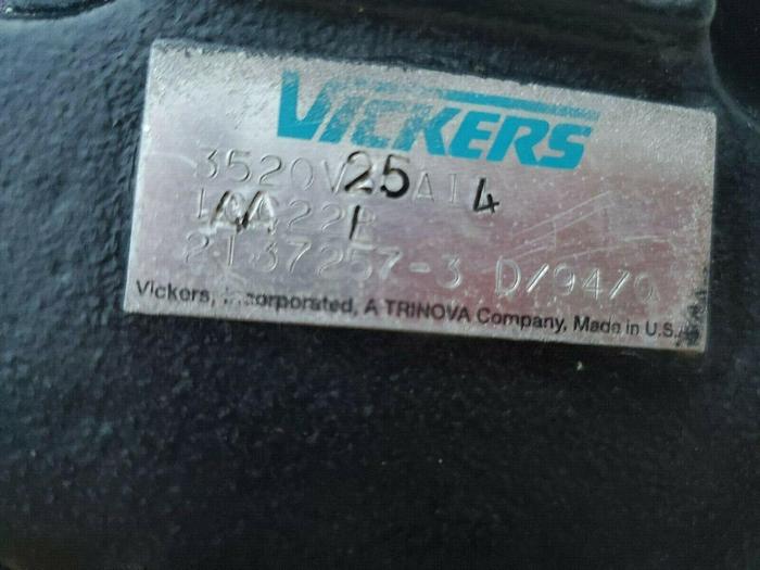 Used Vickers Vane Pumps w/ Motor 3520V25A14 40HP 1800RPM 230/460V 106/53A Reuland GHC-SE