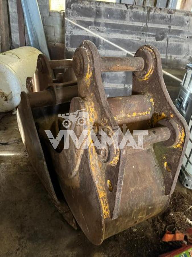 Used VOLVO VOLVOEC220