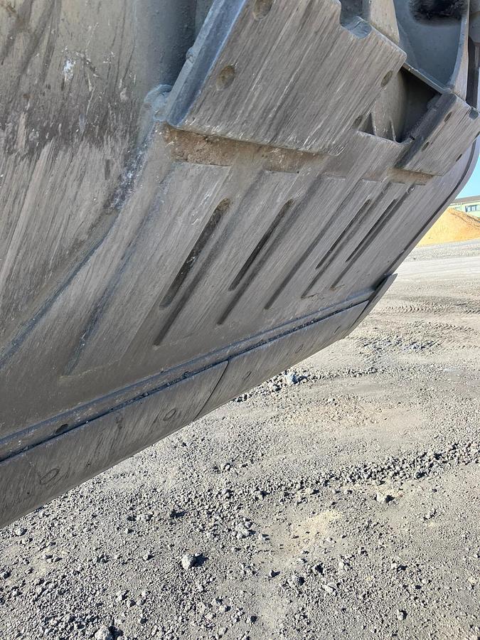 D'occasion Godet de chargeuse Caterpillar 966MXE