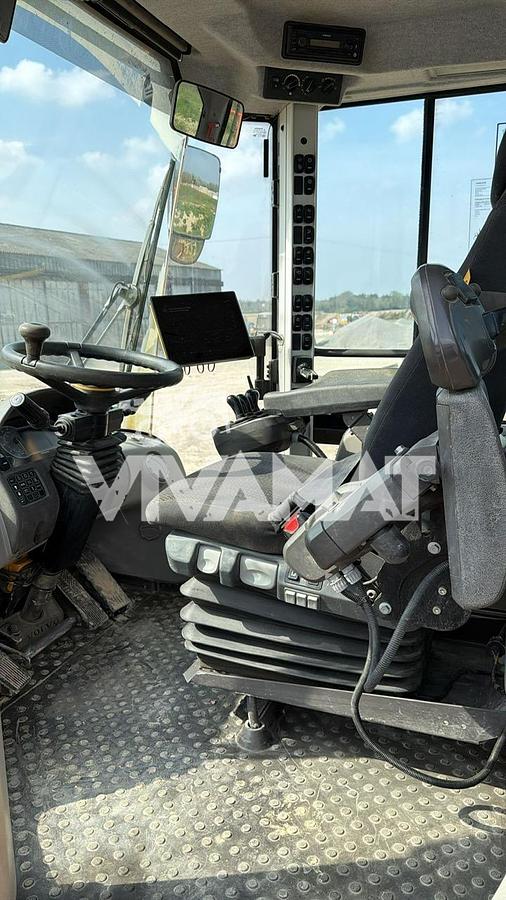 Used Chargeuse sur pneus Volvo L150H 2019