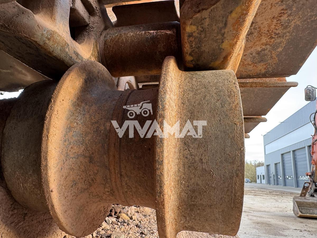 Used 2003 Hitachi ZX650LCH