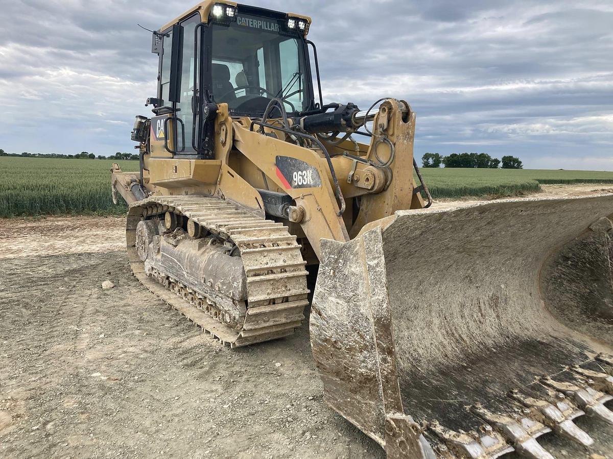 Used 2016 Caterpillar 963K