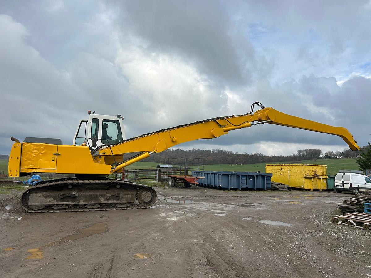 Used Liebherr R934B EW
