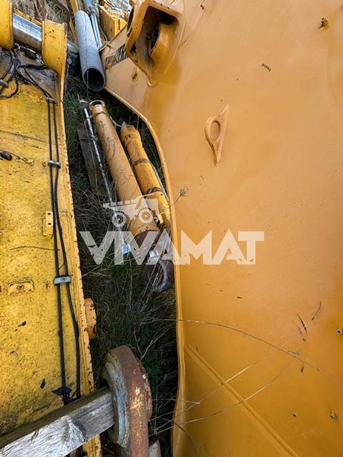 Used 2013 LIEBHERR R964C HDSL