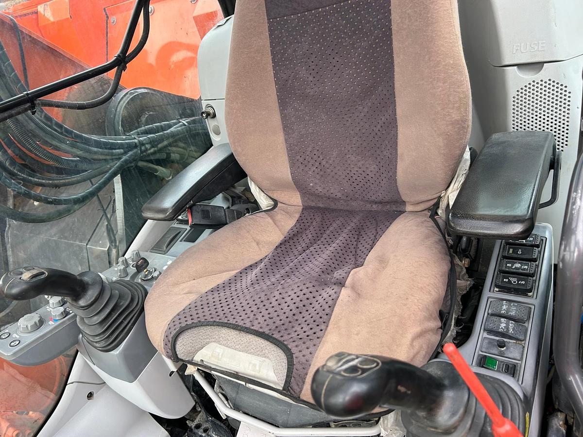 Used 2018 Hitachi ZX225USLC-6