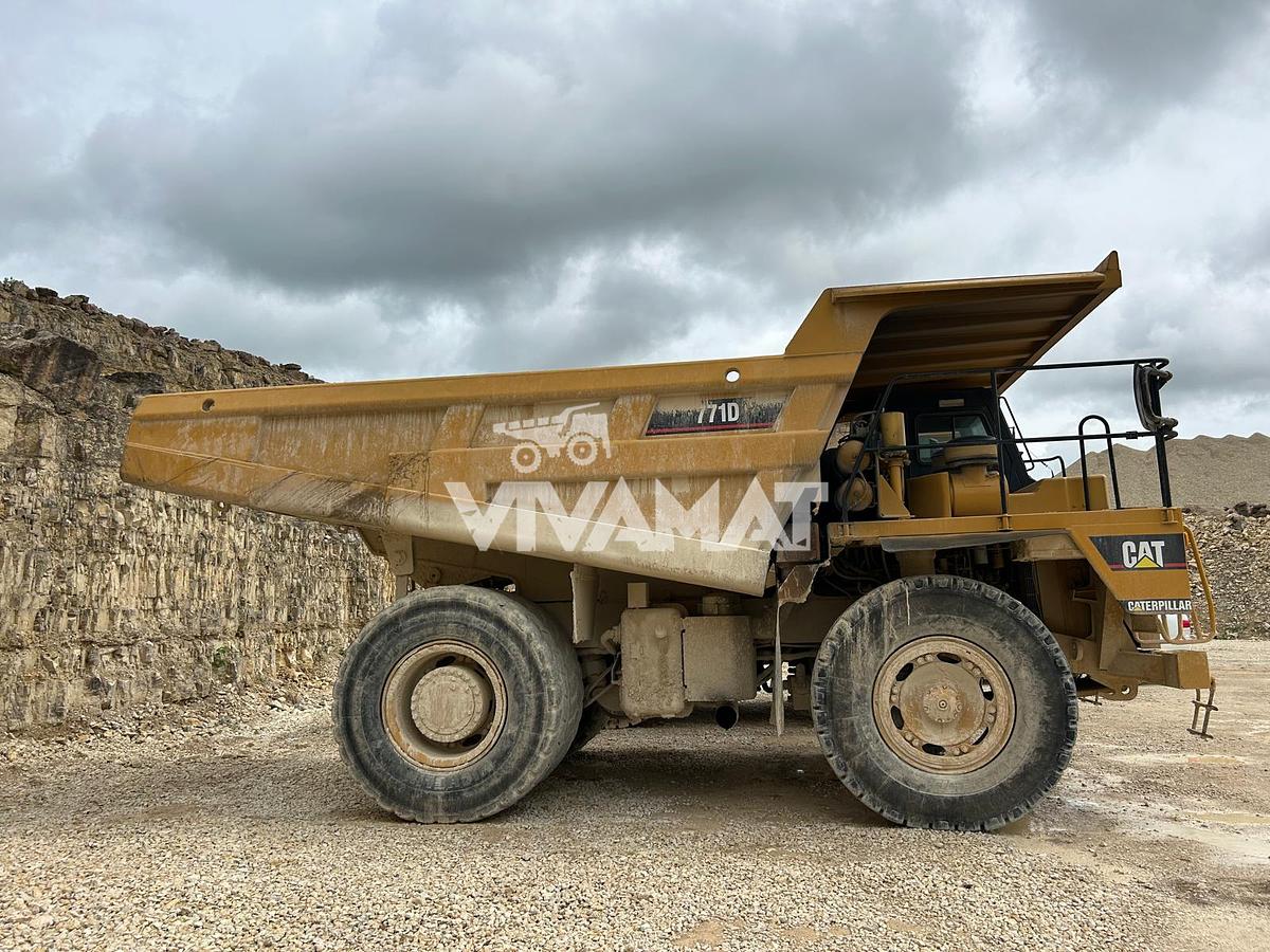 Used Caterpillar 771D