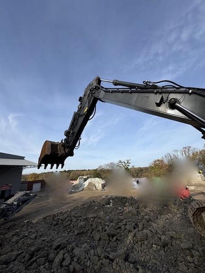 Used 2021 Volvo EC380EL