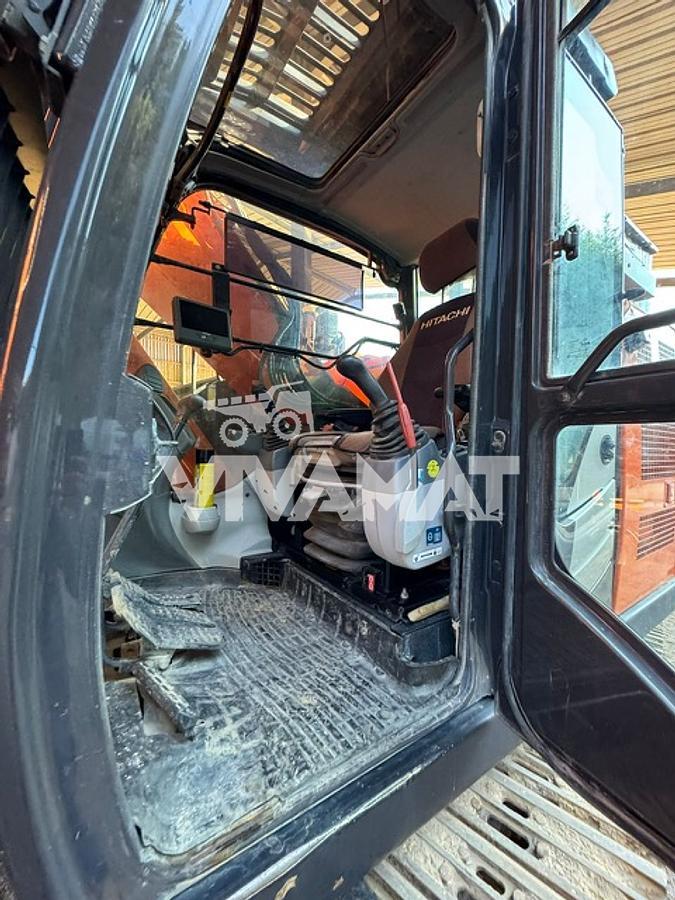 Used 2018 Hitachi ZX225USLC-6