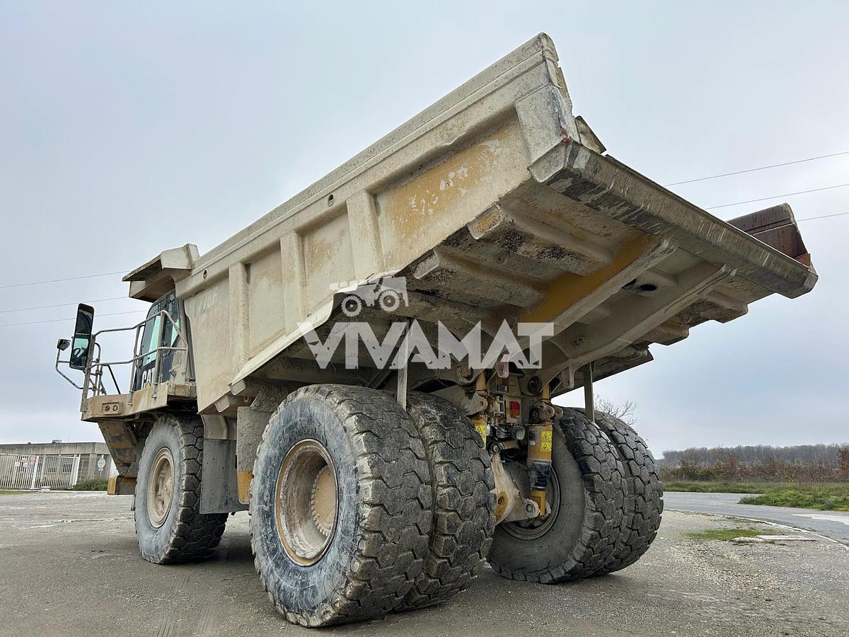 Used 2009 Caterpillar 775F