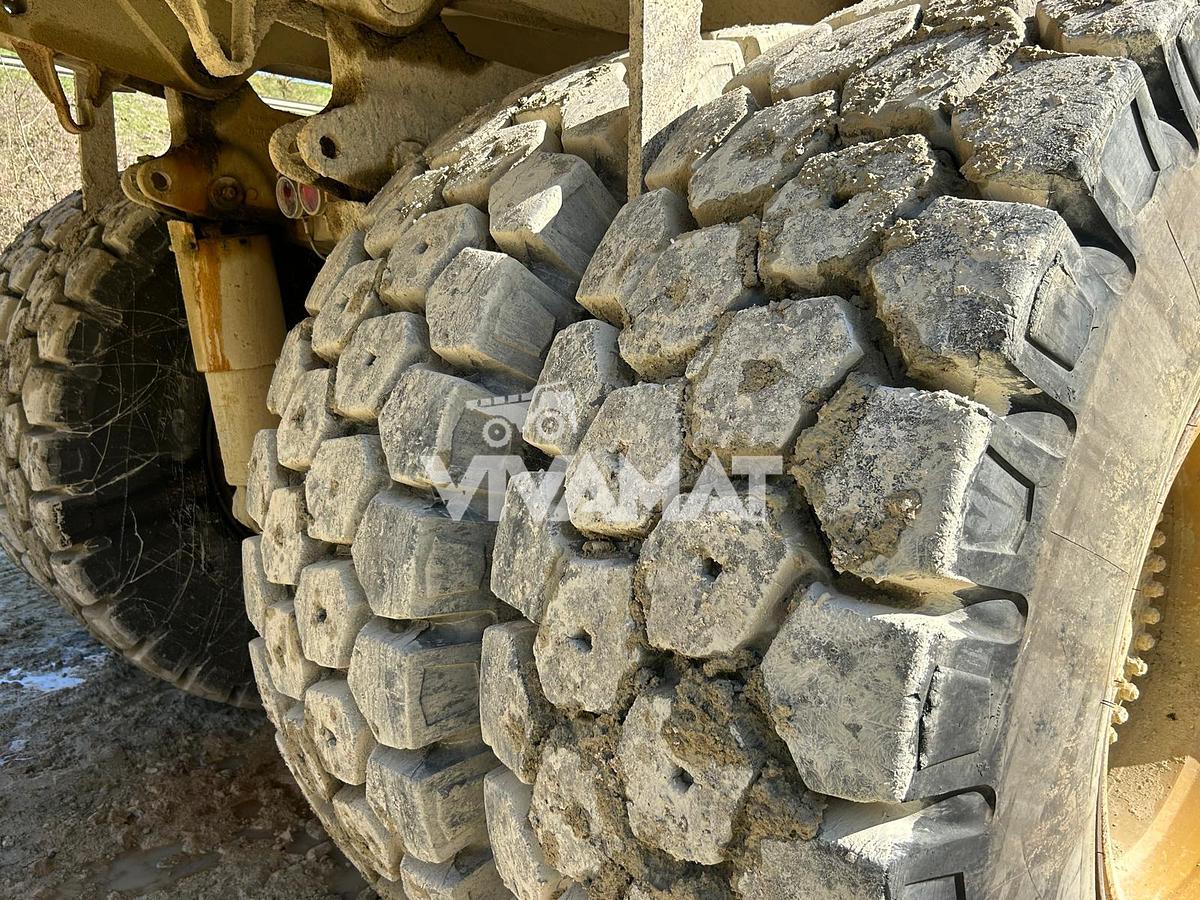 D'occasion 1994 CATERPILLAR 773B