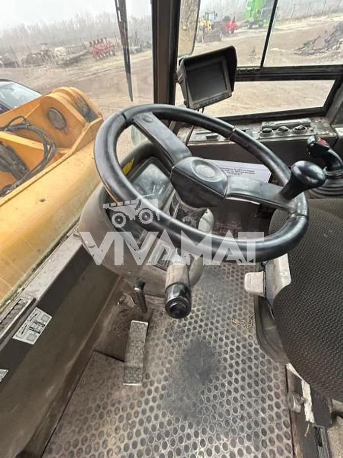 Used 2005 Ahlmann AS210 / AZ210 -