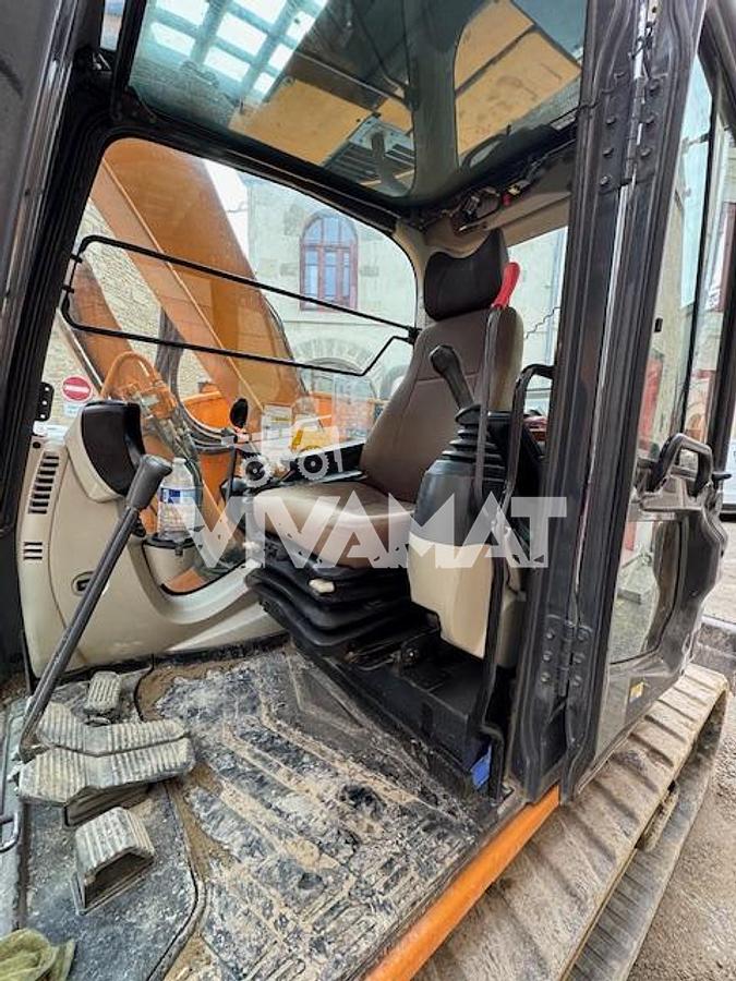 Used 2015 kobelco SK75