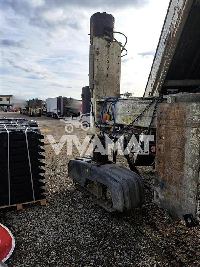Used 2009 Gomaco Commander III