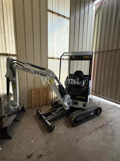 D'occasion Bobcat E14