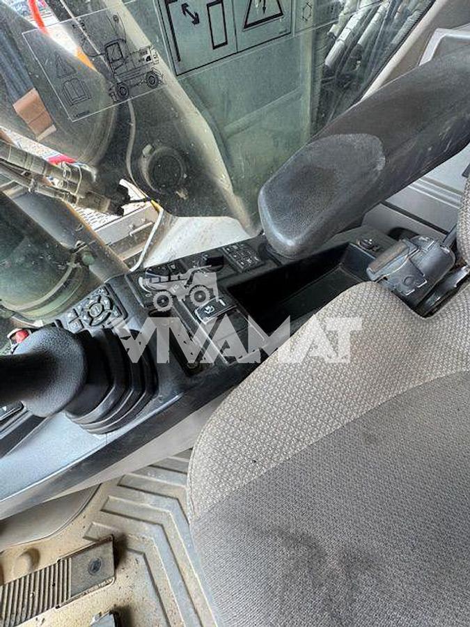 Used 2016 VOLVO EW160E