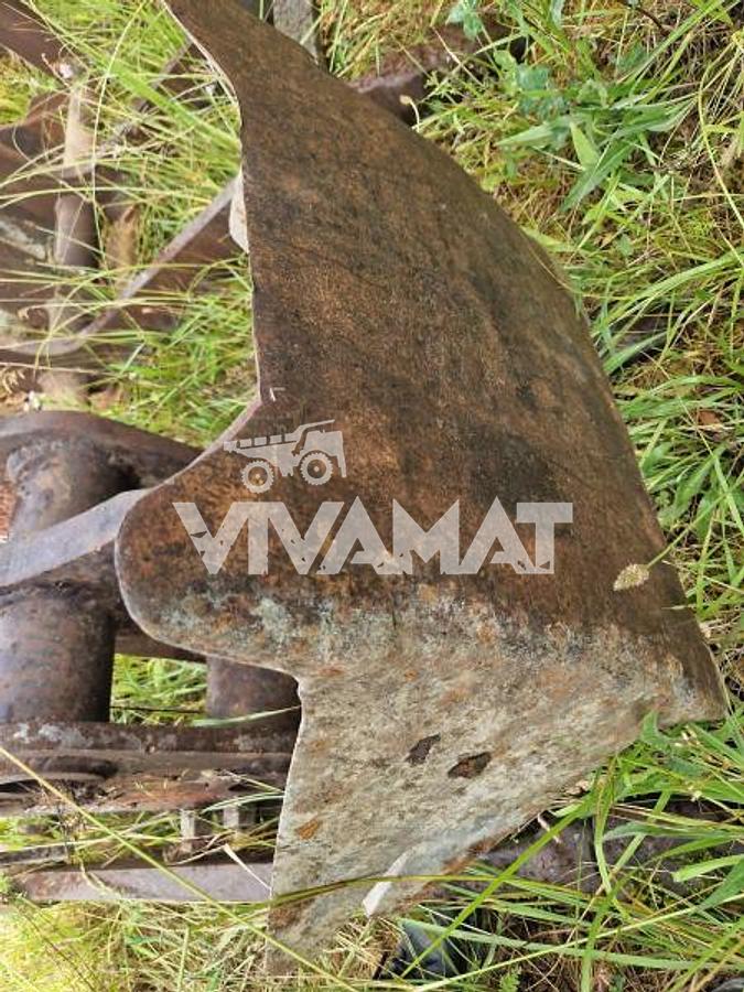 D'occasion Dent de dessouchage sur CAT 329C