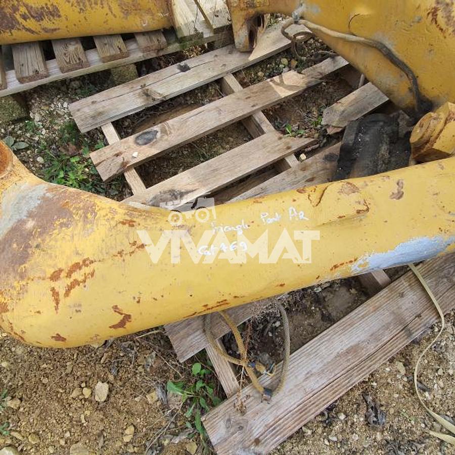 D'occasion CATERPILLAR 184419 TRIANGLE DE PONT ARRIERE 769