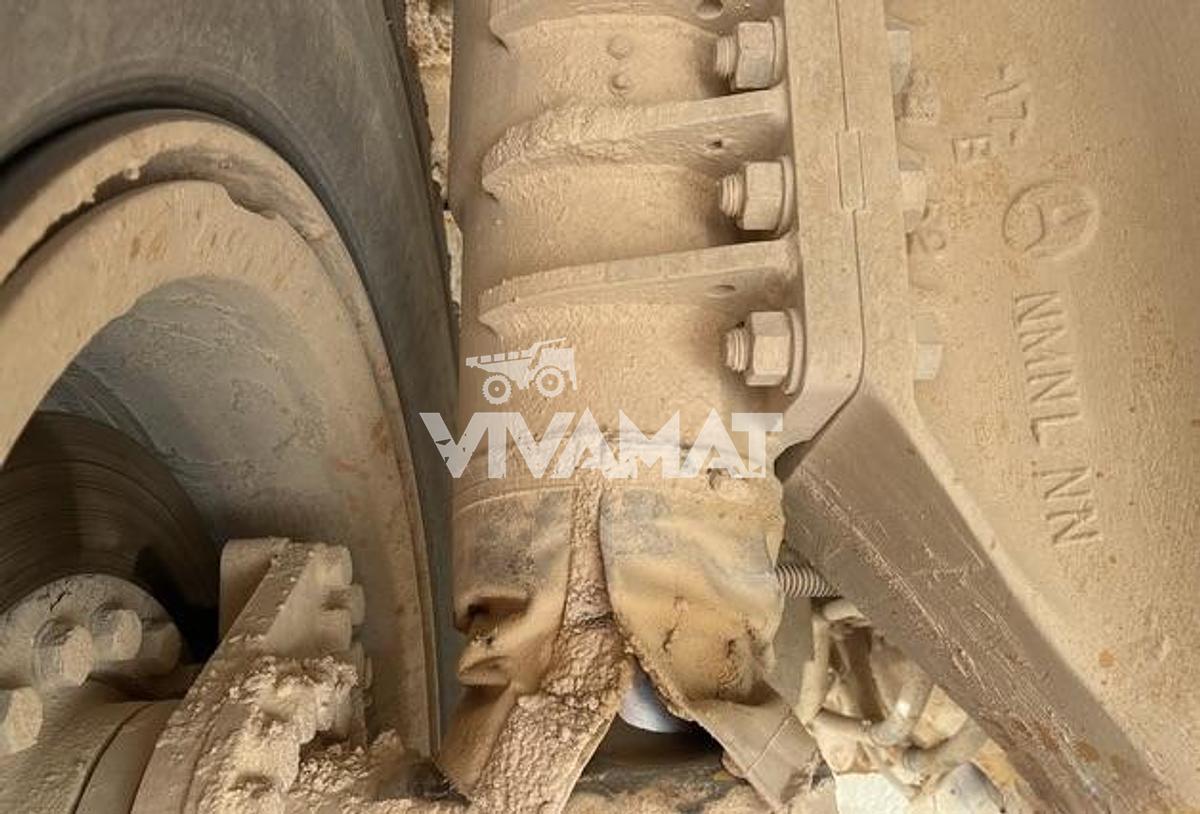 Used 2000 Caterpillar 771D