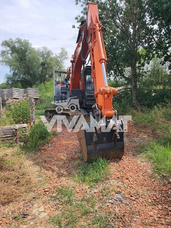 Used 2021 Hitachi ZX135US-6