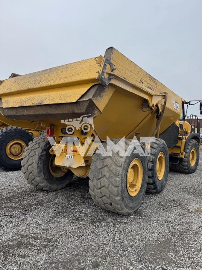 Used 2022 BELL B30E