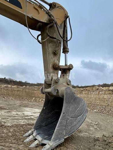 D'occasion Caterpillar 374F LME