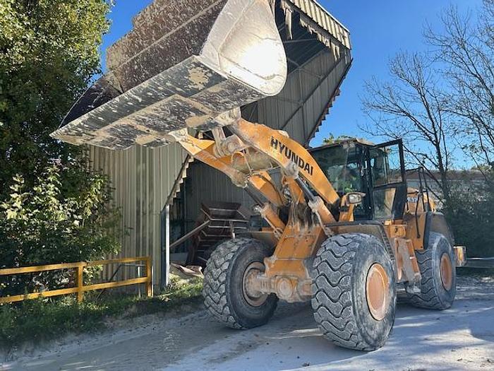 D'occasion Hyundai HL 970