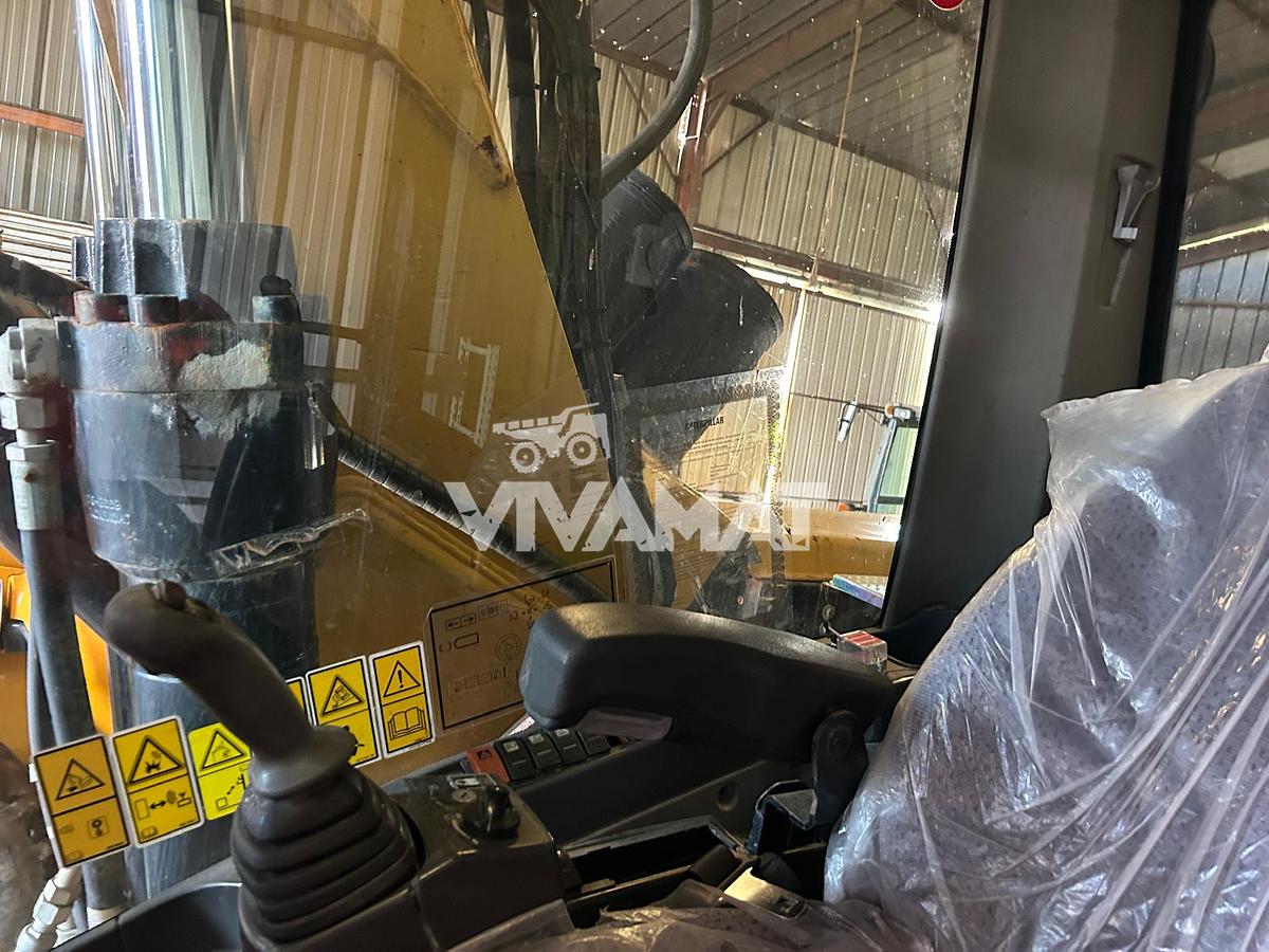 Used Caterpillar M322D VAH