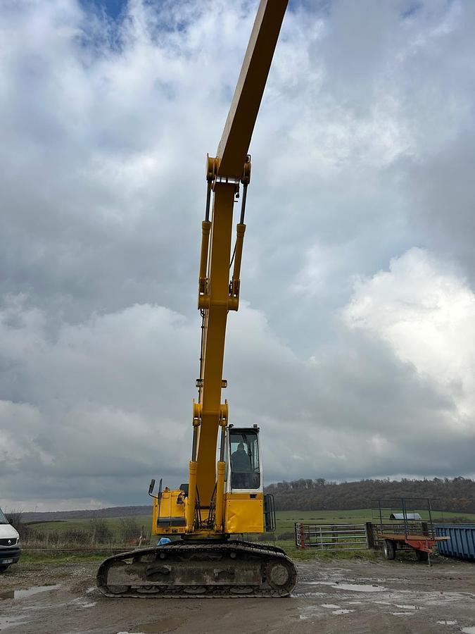 Used Liebherr R934B EW