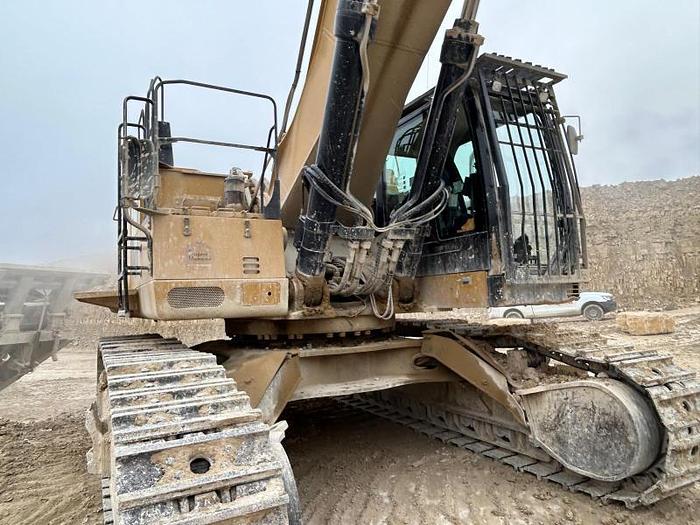 D'occasion Caterpillar 374F LME