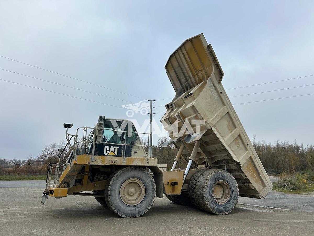 Used 2009 Caterpillar 775F