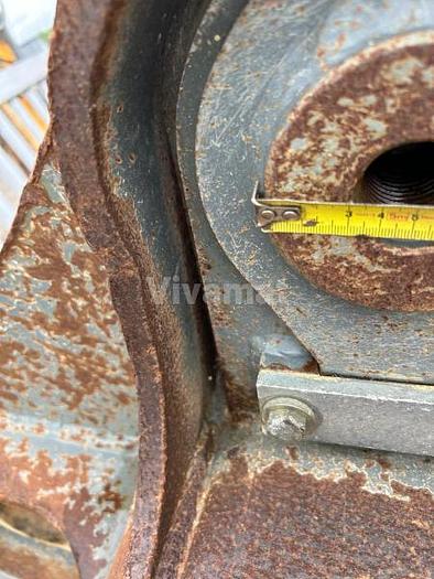 D'occasion Godet LIEBHERR R954C de largeur 175cm Attache SW77 pour pelle Liebherr R954