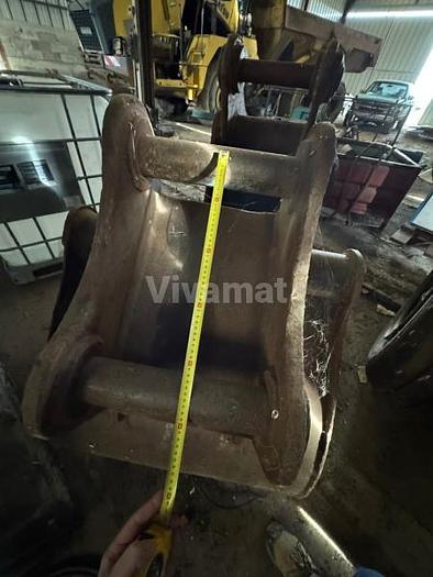 D'occasion Godet de terrassement de largeur 82cm