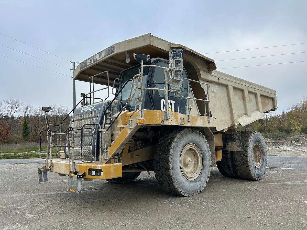 Used 2009 Caterpillar 775F