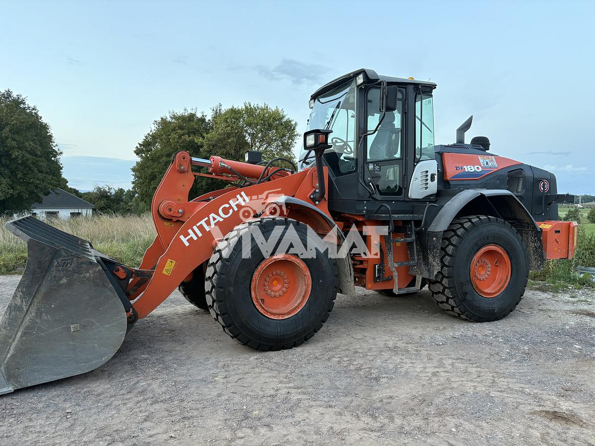 Used 2017 Hitachi ZW180