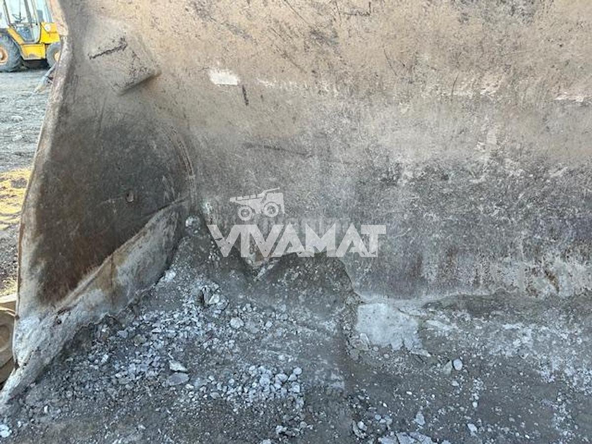 Used 2011 CATERPILLAR 973D -