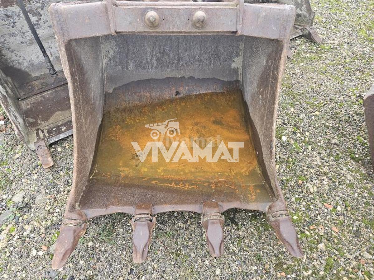 D'occasion Godet de terrassement Mecalac Série 12 et 8  de largeur 88cm