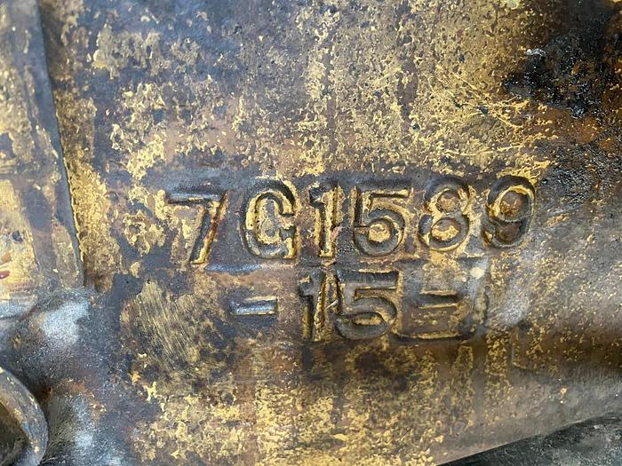 D'occasion CATERPILLAR 7G1589 BOITE DE VITESSE 769C