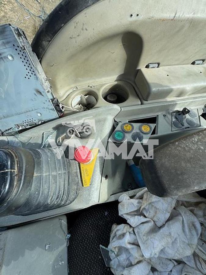 Used 2013 LIEBHERR R964C HDSL