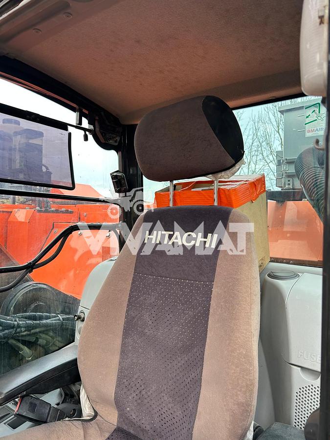 Used 2018 Hitachi ZX225USLC-6