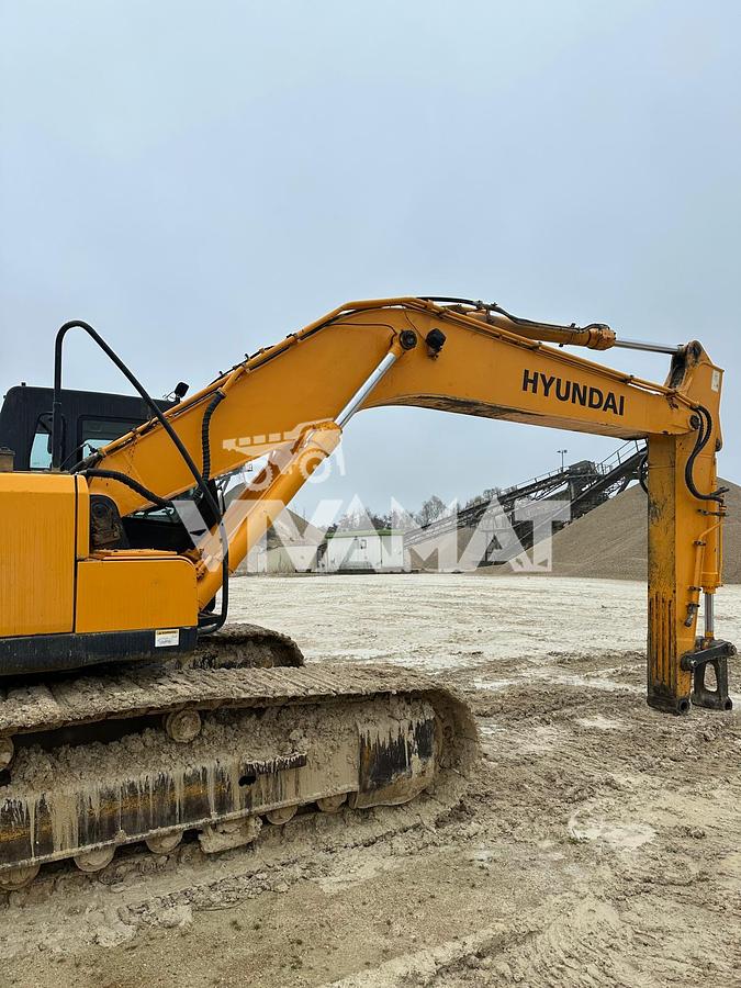 D'occasion Pelle sur chenille Hyundai Robex R320 LC7