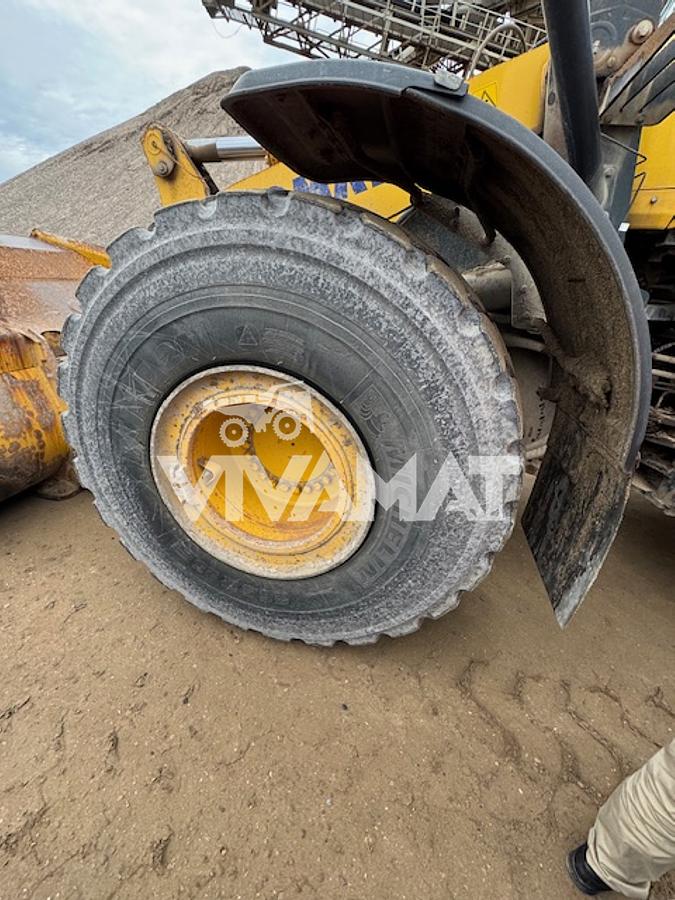 Used Komatsu WA475-10E0