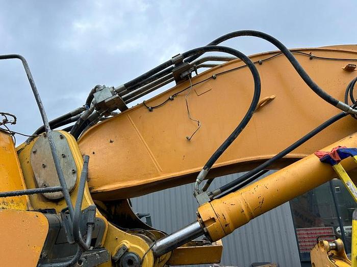 D'occasion LIEBHERR R954CHD Li Flèche