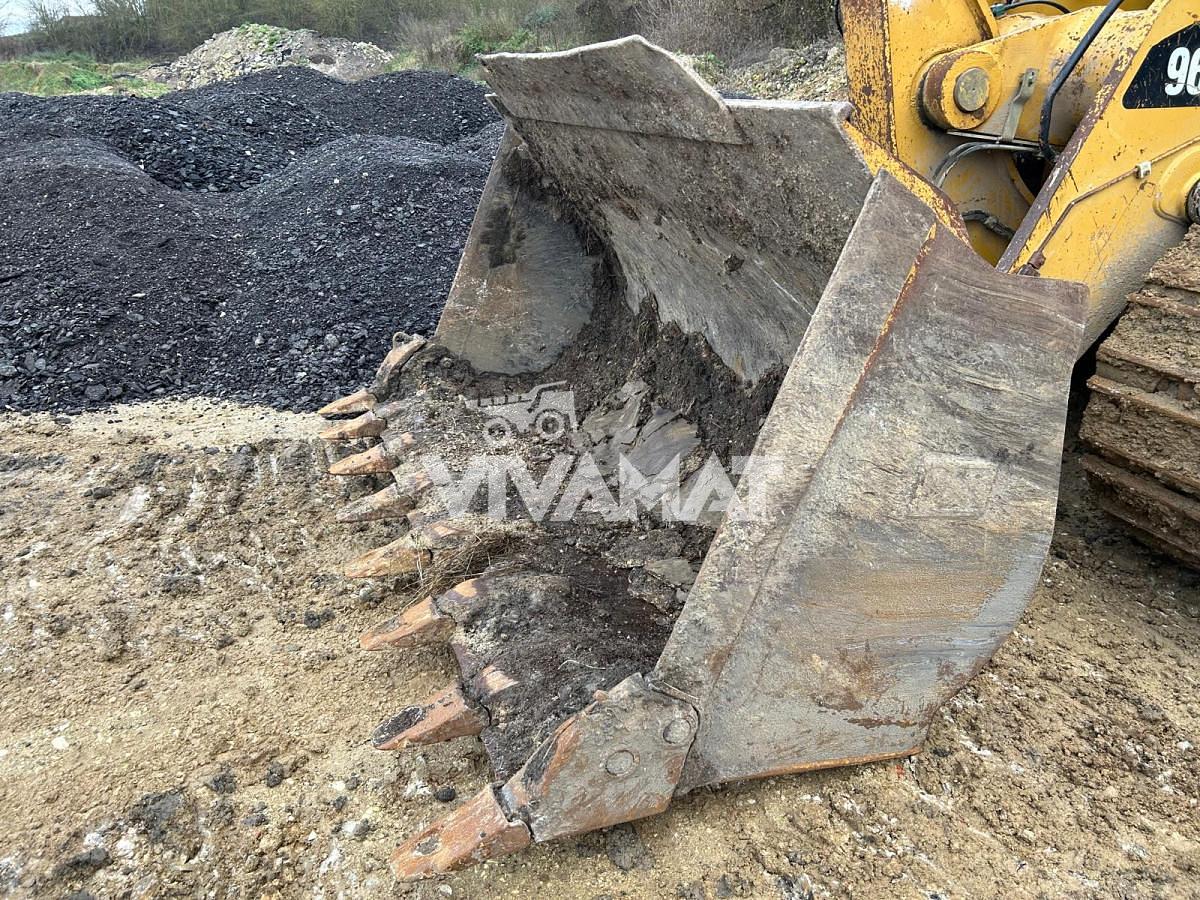 Used 2013 Caterpillar 963D