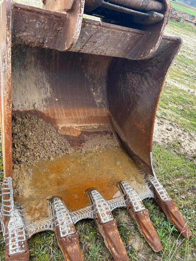 Used 2018 Hitachi ZX225USLC-6