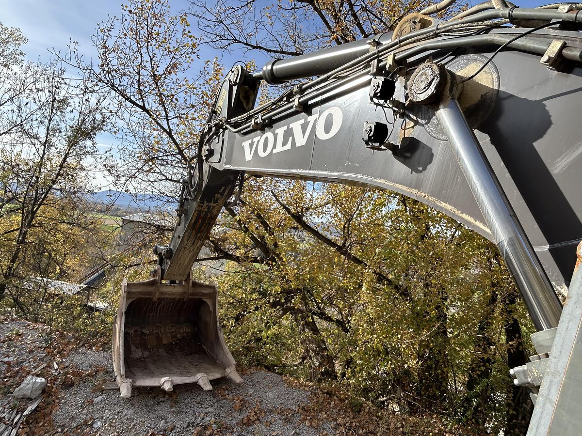 Used 2010 Volvo Ec360CL