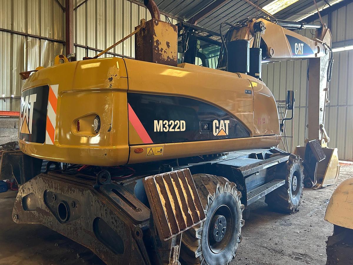 Used Caterpillar M322D VAH
