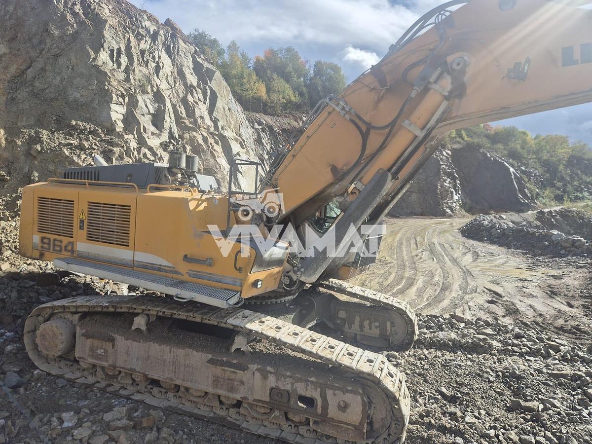 Used 2010 LIEBHERR R964 HDSL